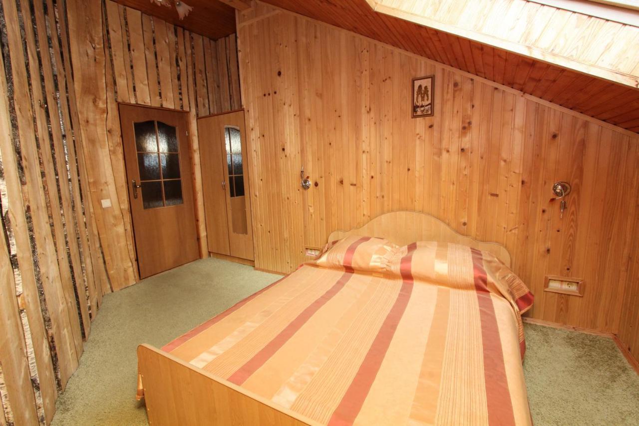 Appartement Complex "Shum Lisu" à Tatariv Extérieur photo