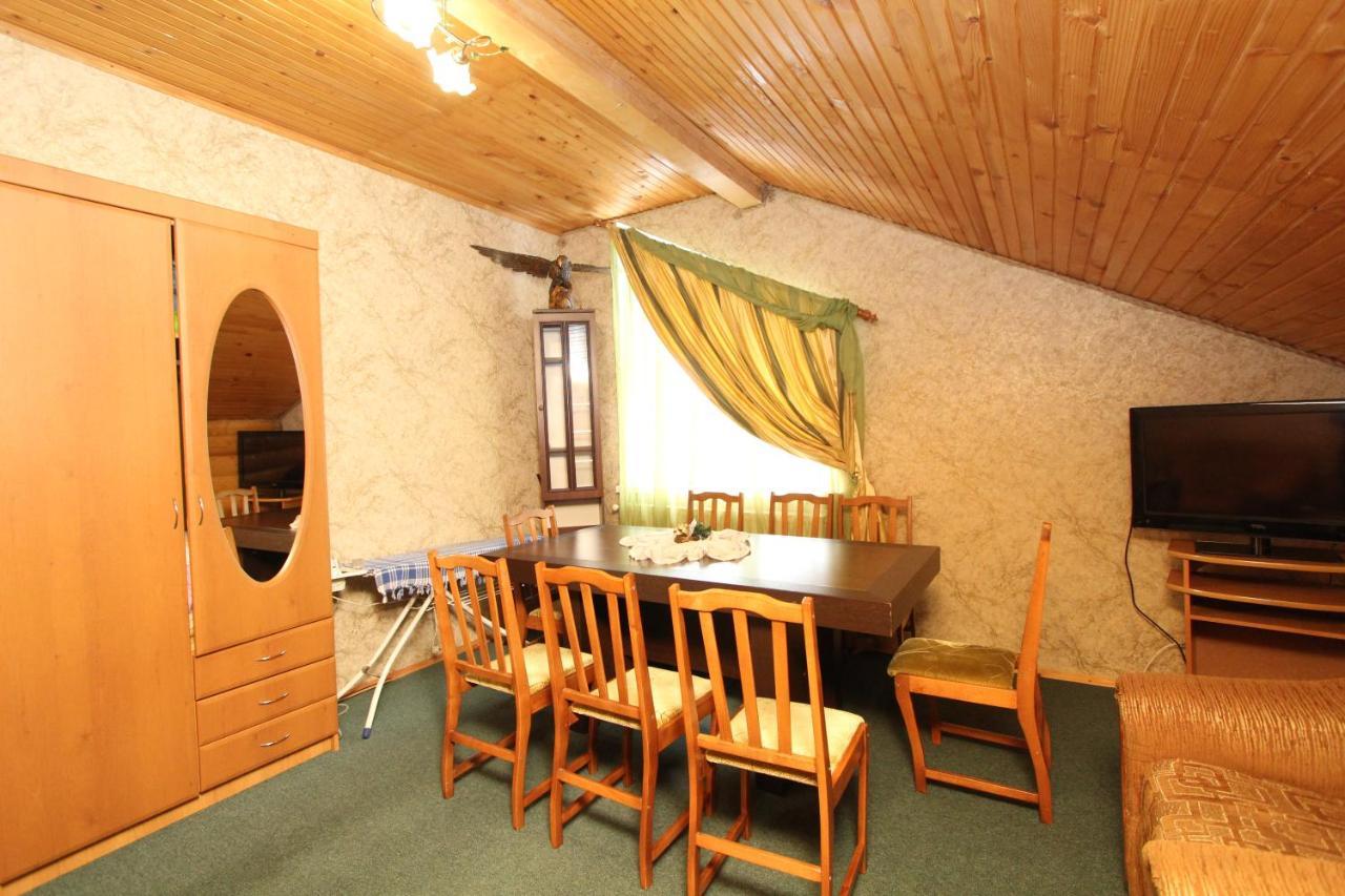 Appartement Complex "Shum Lisu" à Tatariv Extérieur photo