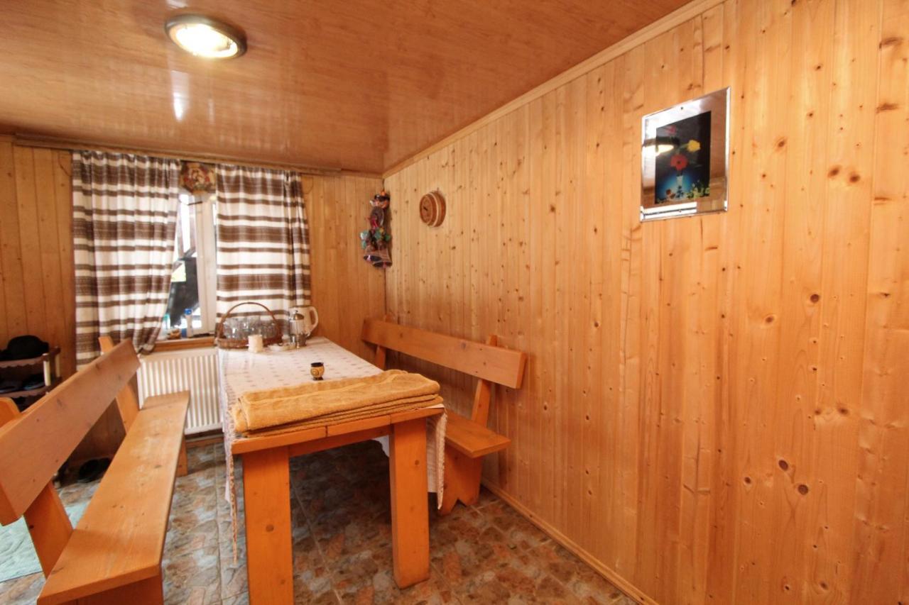 Appartement Complex "Shum Lisu" à Tatariv Extérieur photo