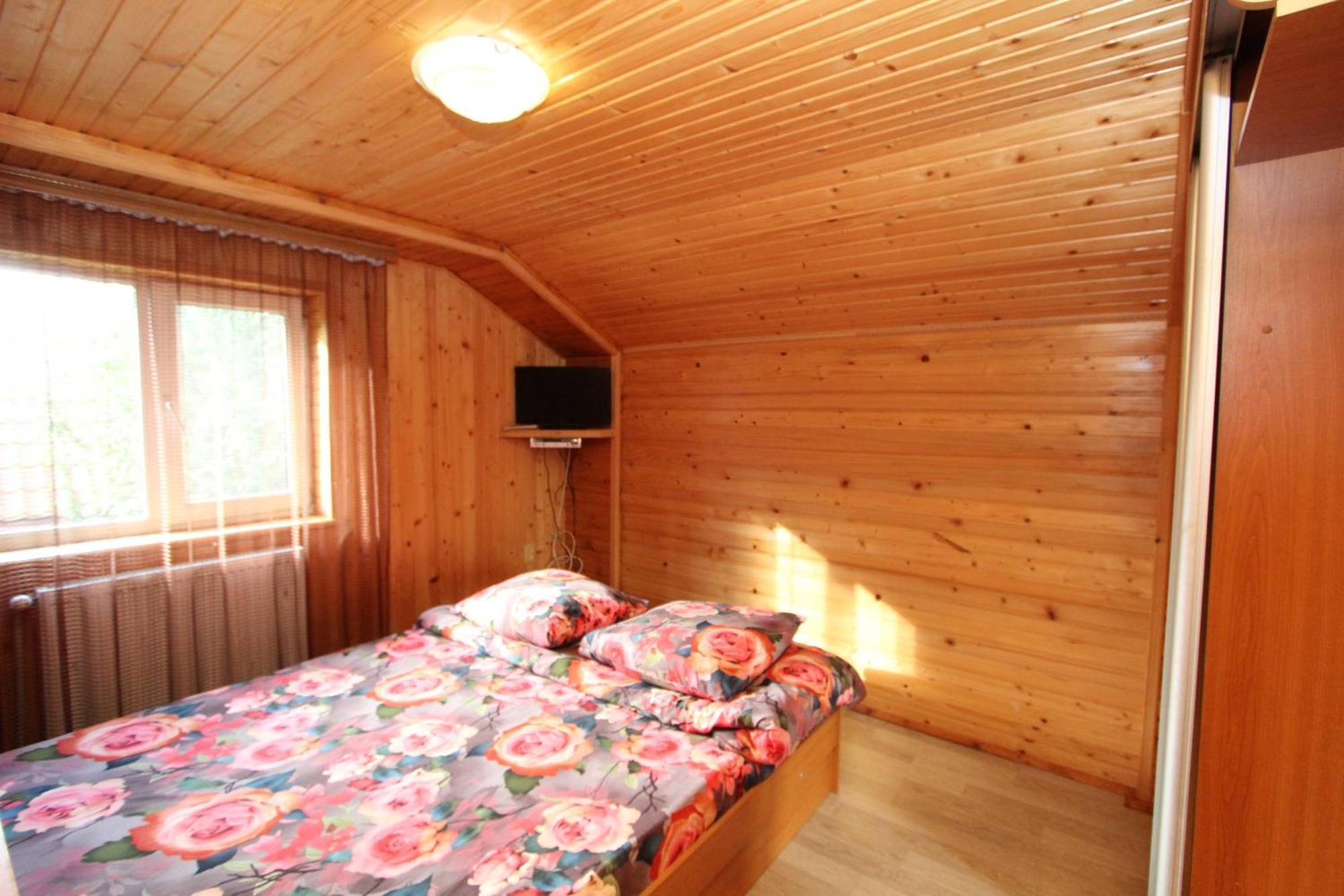 Appartement Complex "Shum Lisu" à Tatariv Extérieur photo
