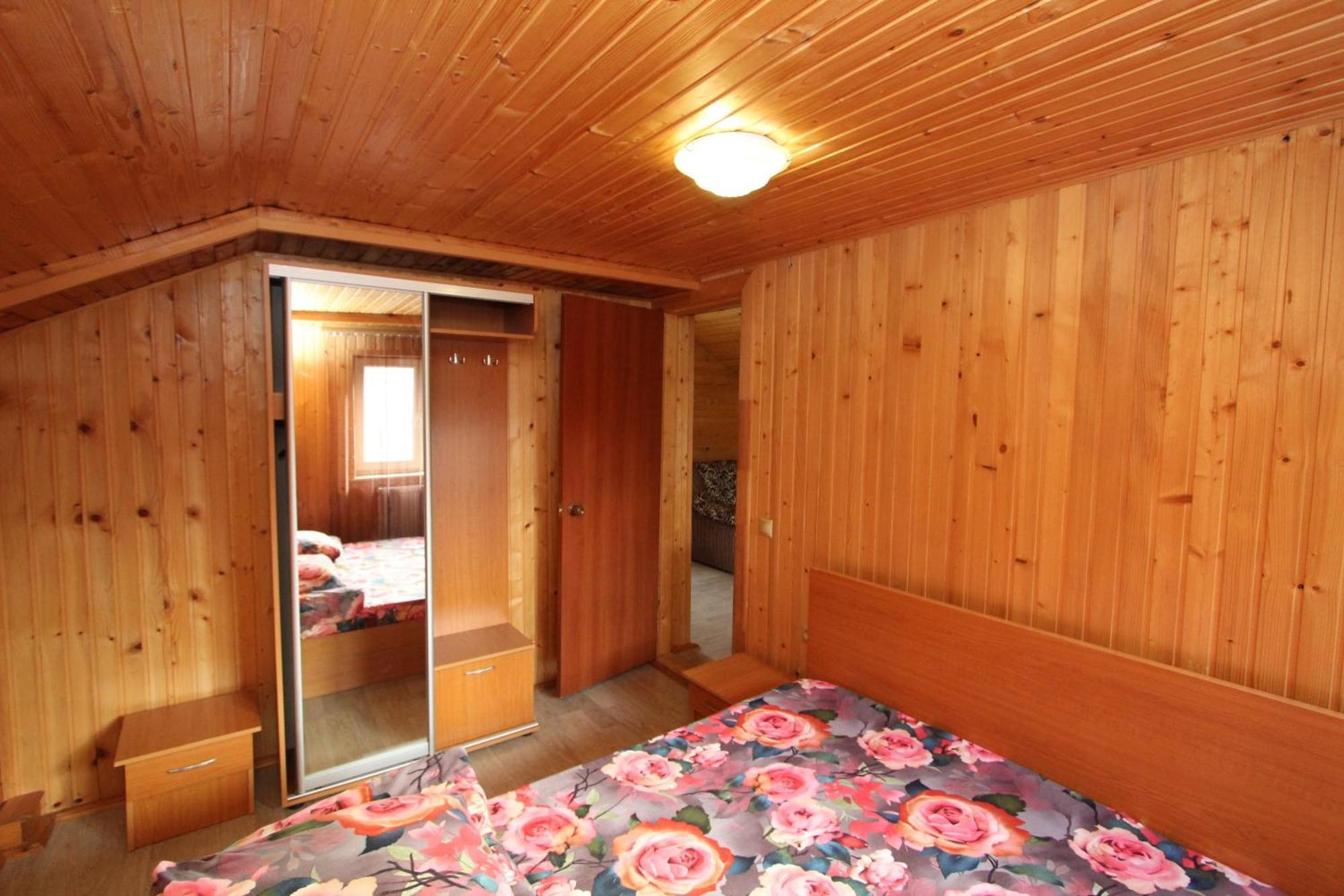 Appartement Complex "Shum Lisu" à Tatariv Extérieur photo
