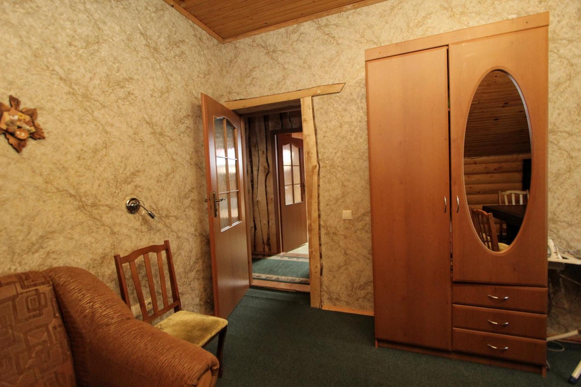 Appartement Complex "Shum Lisu" à Tatariv Chambre photo